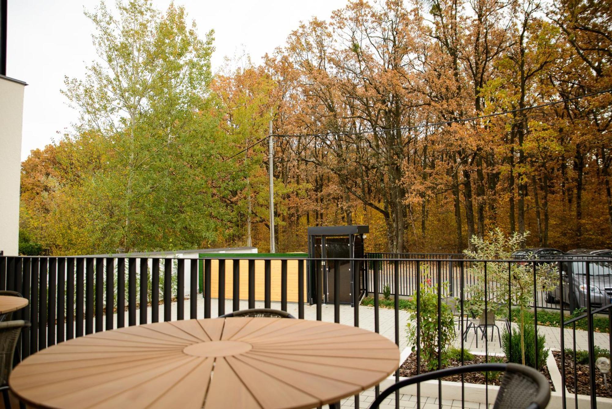 Forest Boutique Pitesti Exterior photo