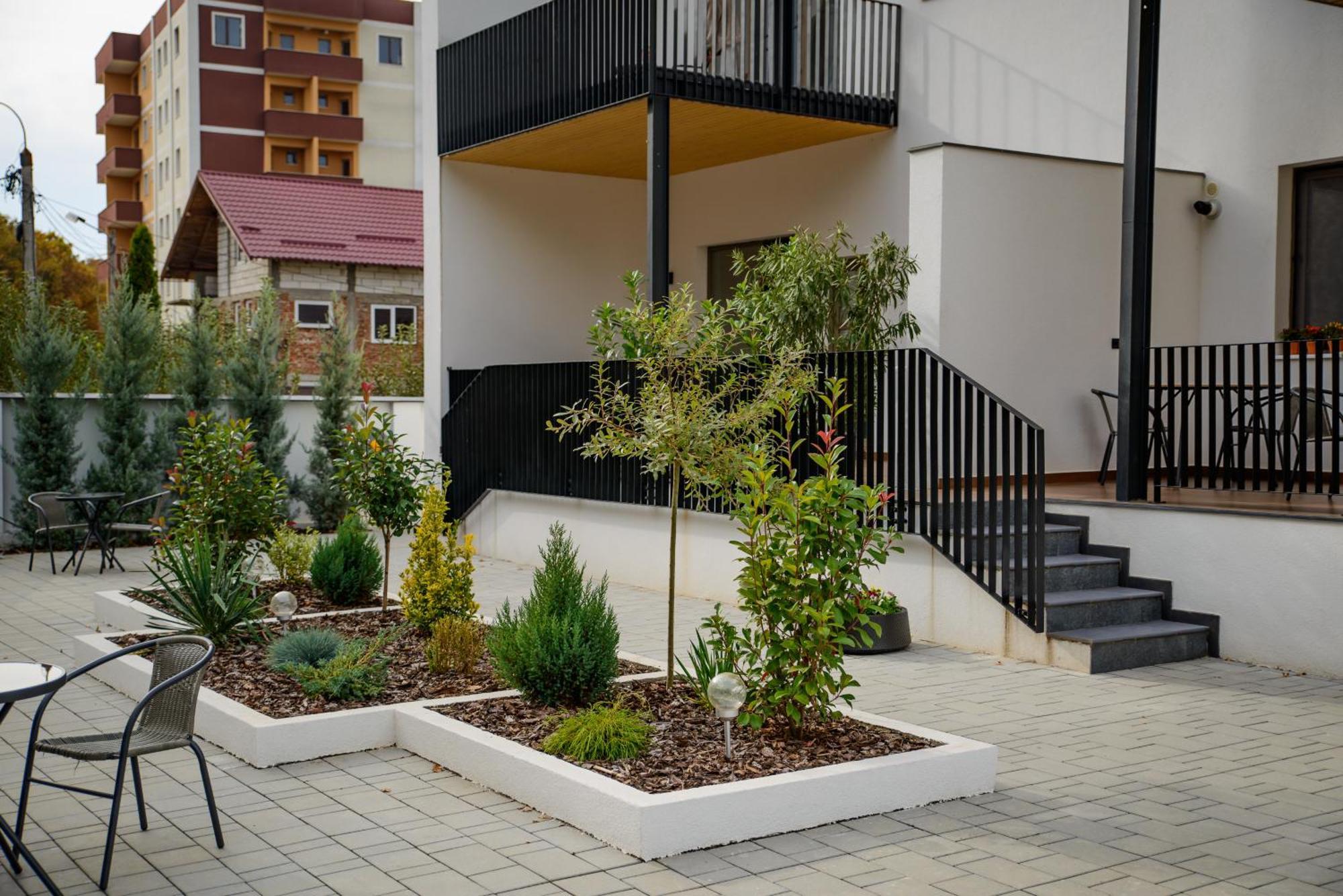 Forest Boutique Pitesti Exterior photo