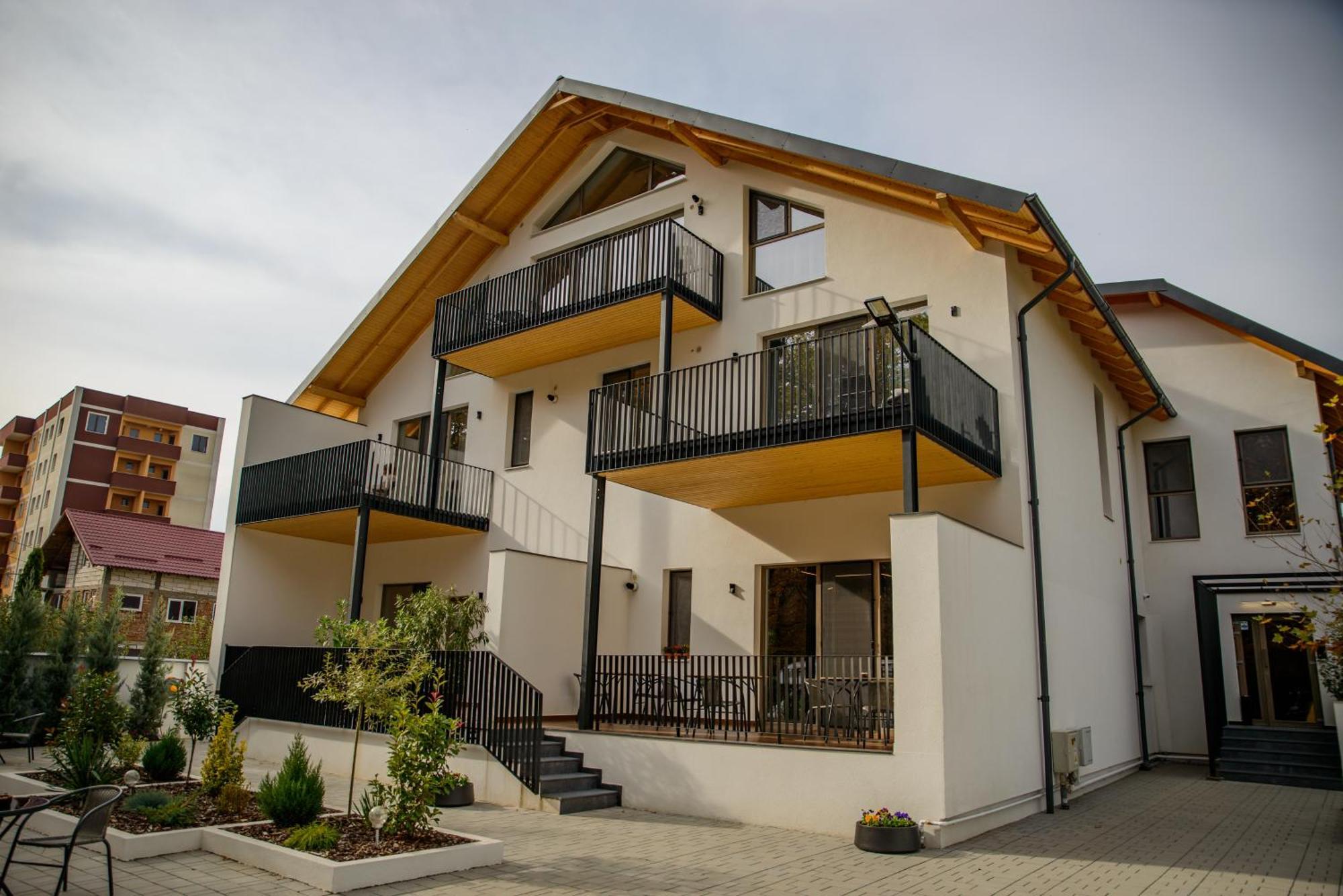 Forest Boutique Pitesti Exterior photo